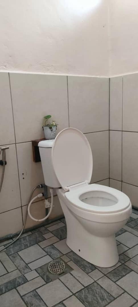 Izz Homestay Sawah Padi Sungai Besar ! Номер фото